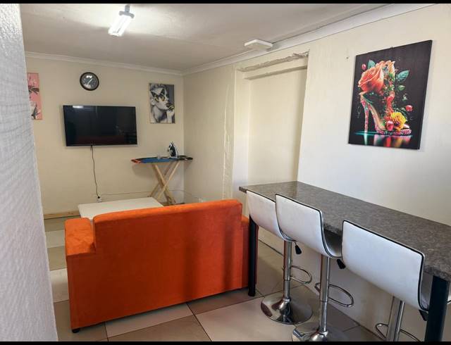 0 bed property to rent in WOODSTOCK